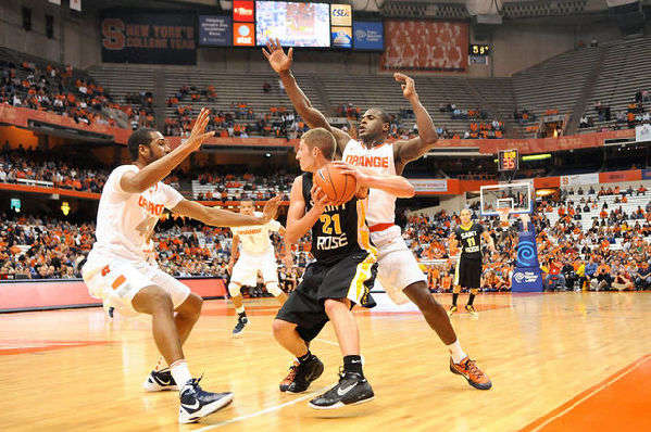 14年了！中国球员上一次在NBA首发出场，还是10-11赛季的易建联